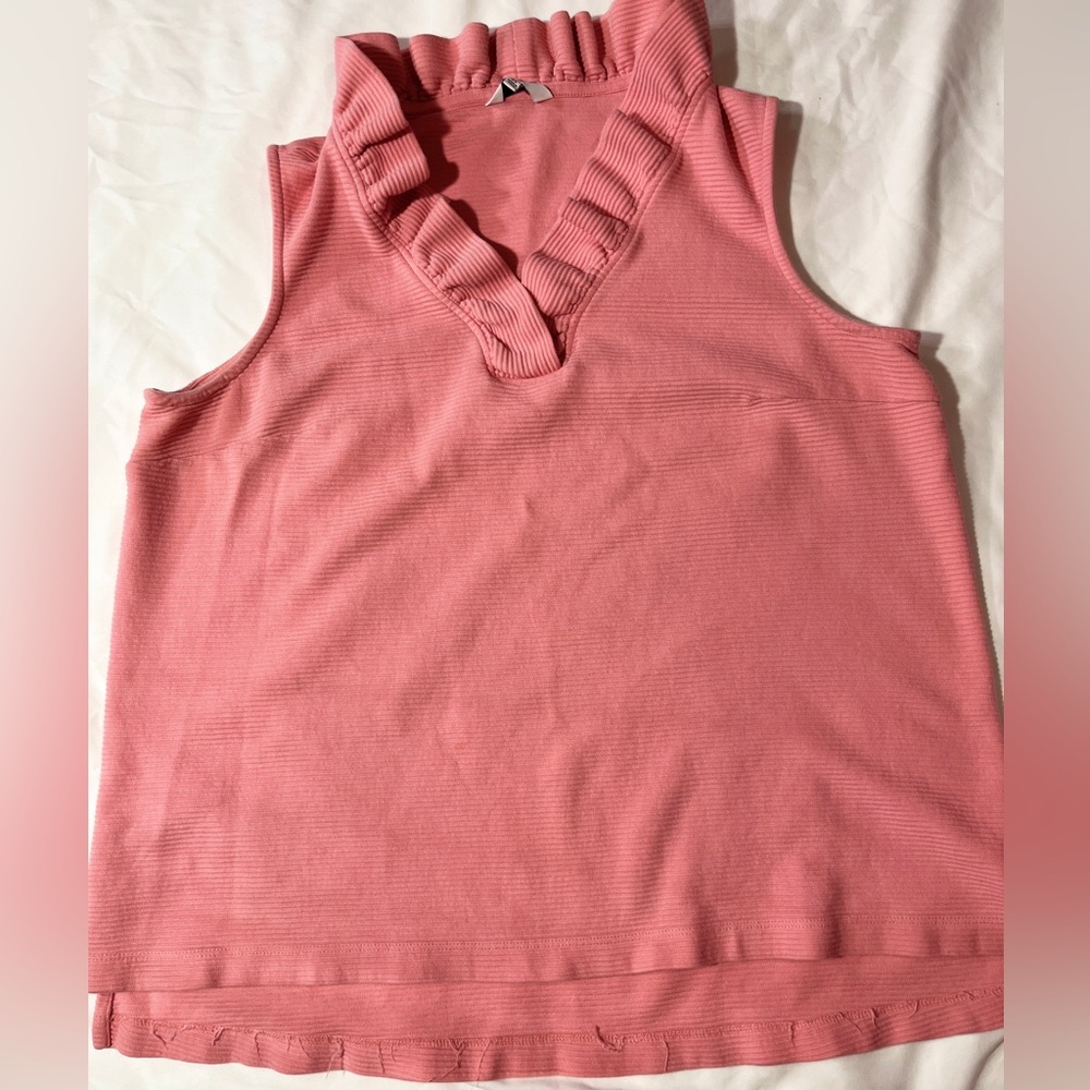 Crown & Ivy Coral Ruffled Tank Top